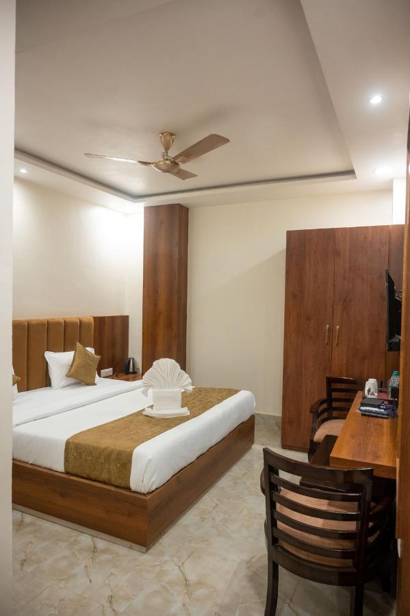 Hotel Kiran Palace Varanasi Exterior foto